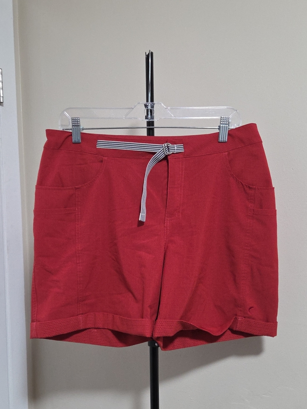 ZYIA Red Drawstring Casual Bermuda Shorts